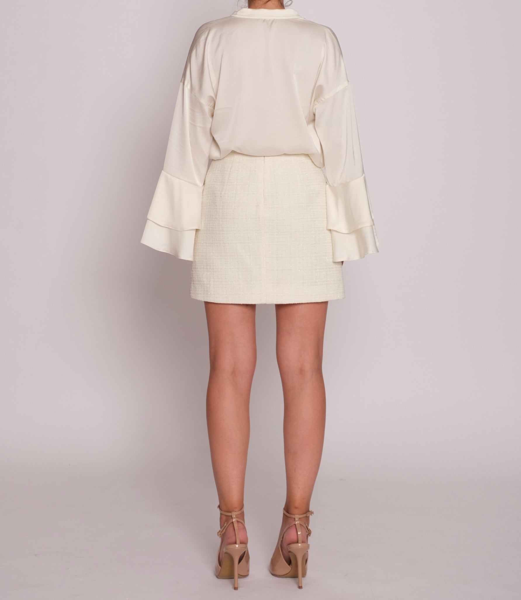 Мини пола от букле